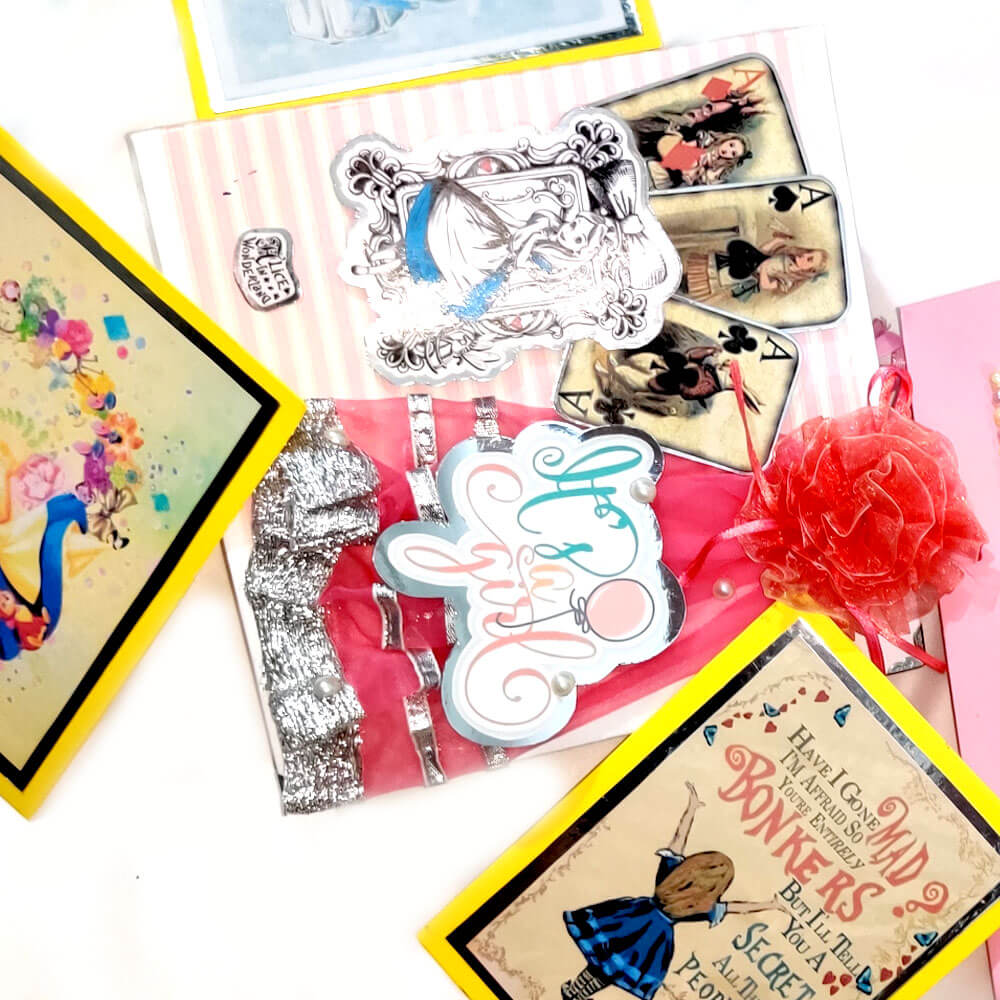"Alice in the Wonderland” Baby Scrapbook 1 "Alice in the Wonderland” Baby Scrapbook